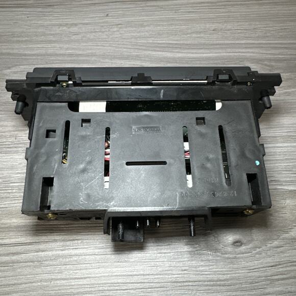 99 00 01 02 Ford Expedition Lincoln Navigator Air AC Heater Climate Control OEM - Picture 7 of 10